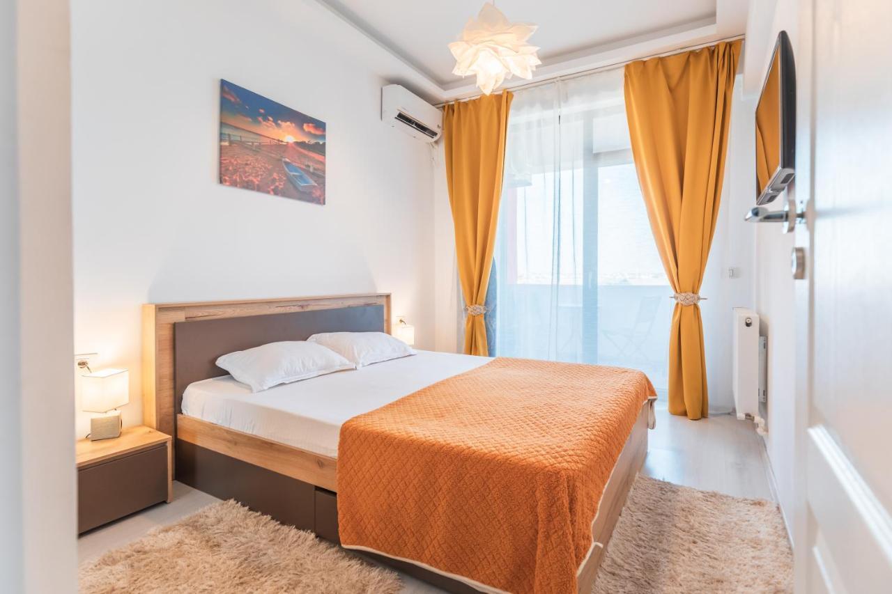 Appartement Apartament Unique Relax à Năvodari Extérieur photo