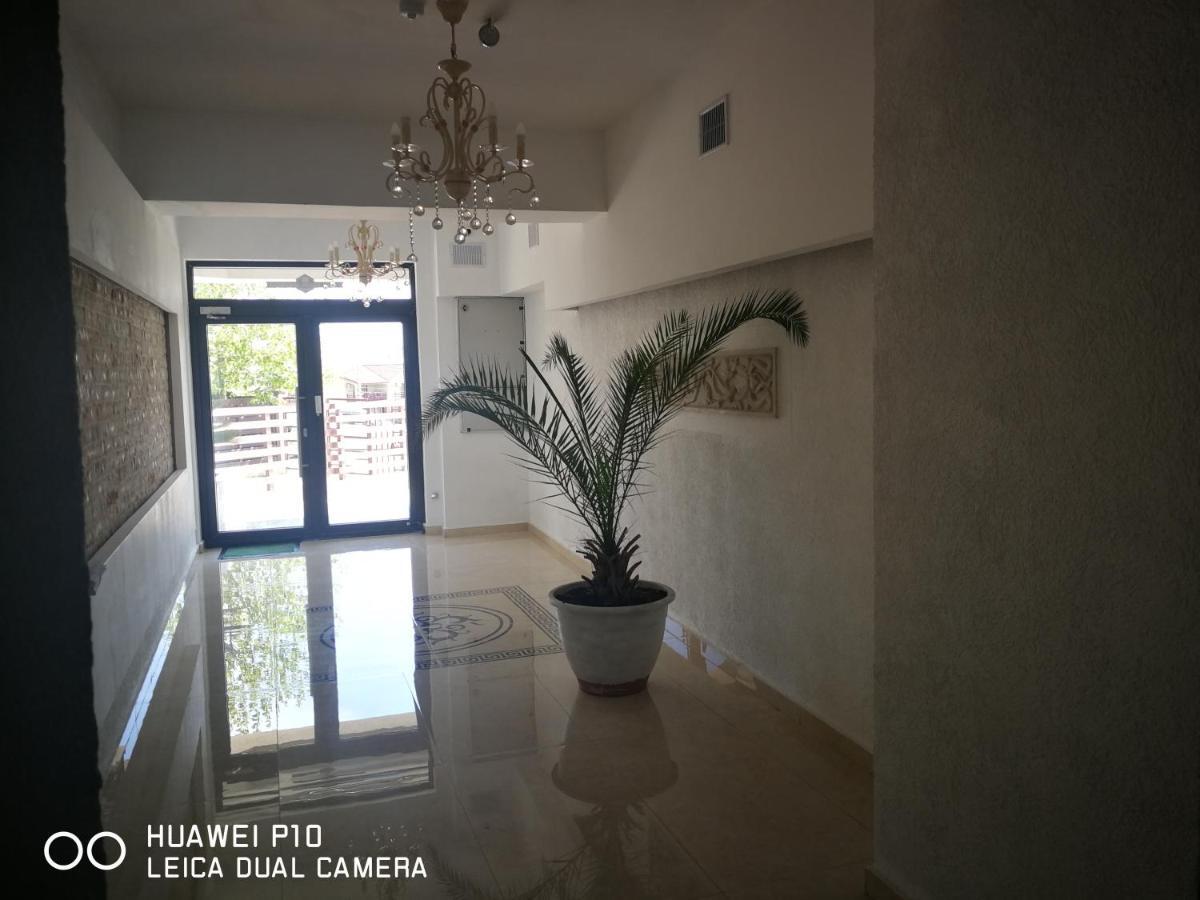 Appartement Apartament Unique Relax à Năvodari Extérieur photo
